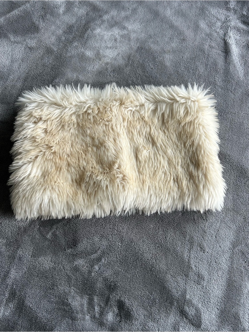 Luxury Cream Faux Fur Infinity Scarf - Picture 3 of 3